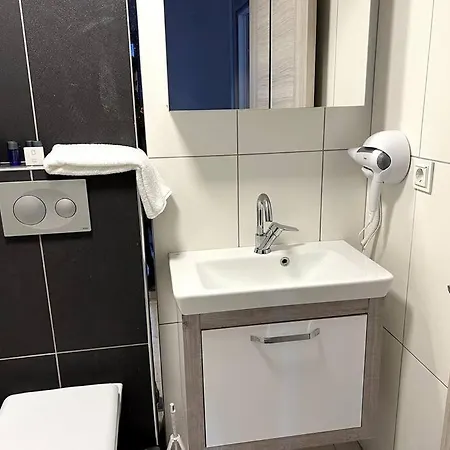 Erasta Avm Yani Konforlu 2+1 '5' Анталья