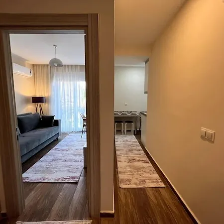 Erasta Avm Yani Konforlu 2+1 '5' Анталья