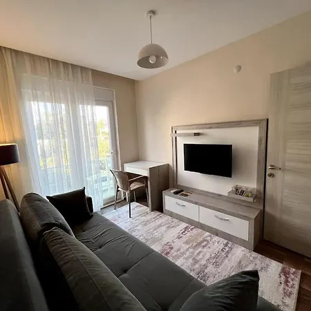 Erasta Avm Yani Konforlu 2+1 '5' Анталья