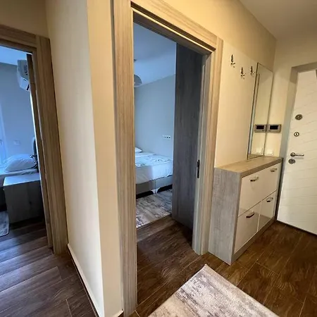 Erasta Avm Yani Konforlu 2+1 '5' Апартаменты